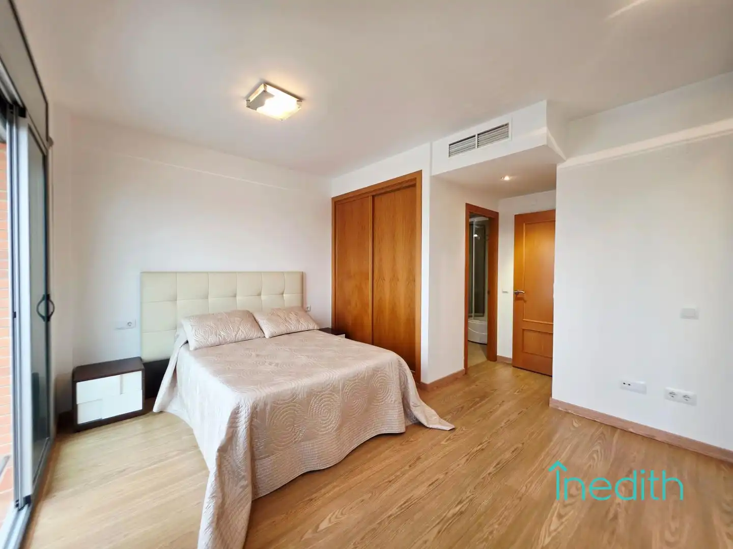 Schlafzimmer von Wohnung zum Verkauf in Cubelles mit Klimaanlage, Heizung und Terrasse
