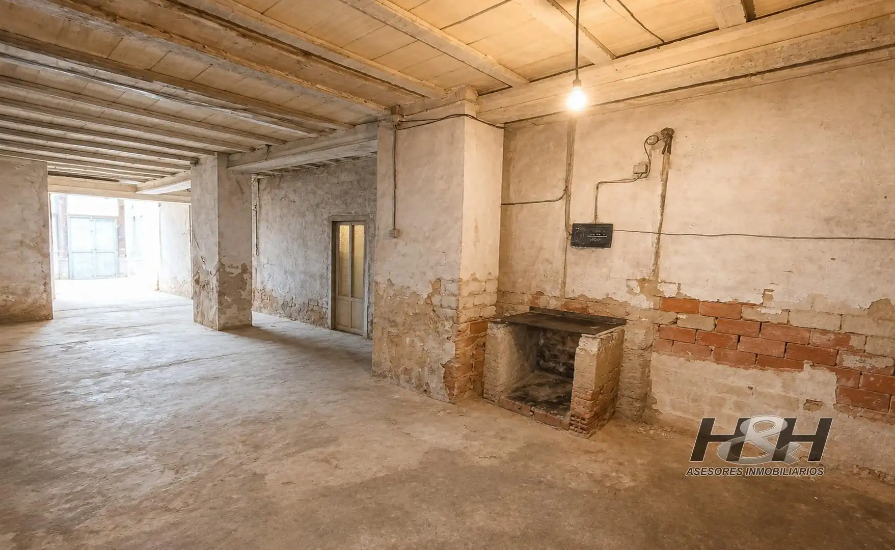 Houses for sale in Burjassot  with Terrace, Storage room and Balcony