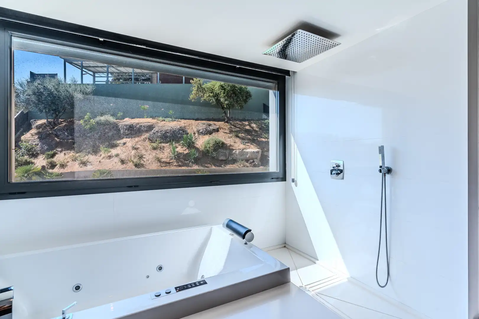Bany de Casa o xalet en venda en Tàrrega amb Aire condicionat, Jardí privat i Terrassa
