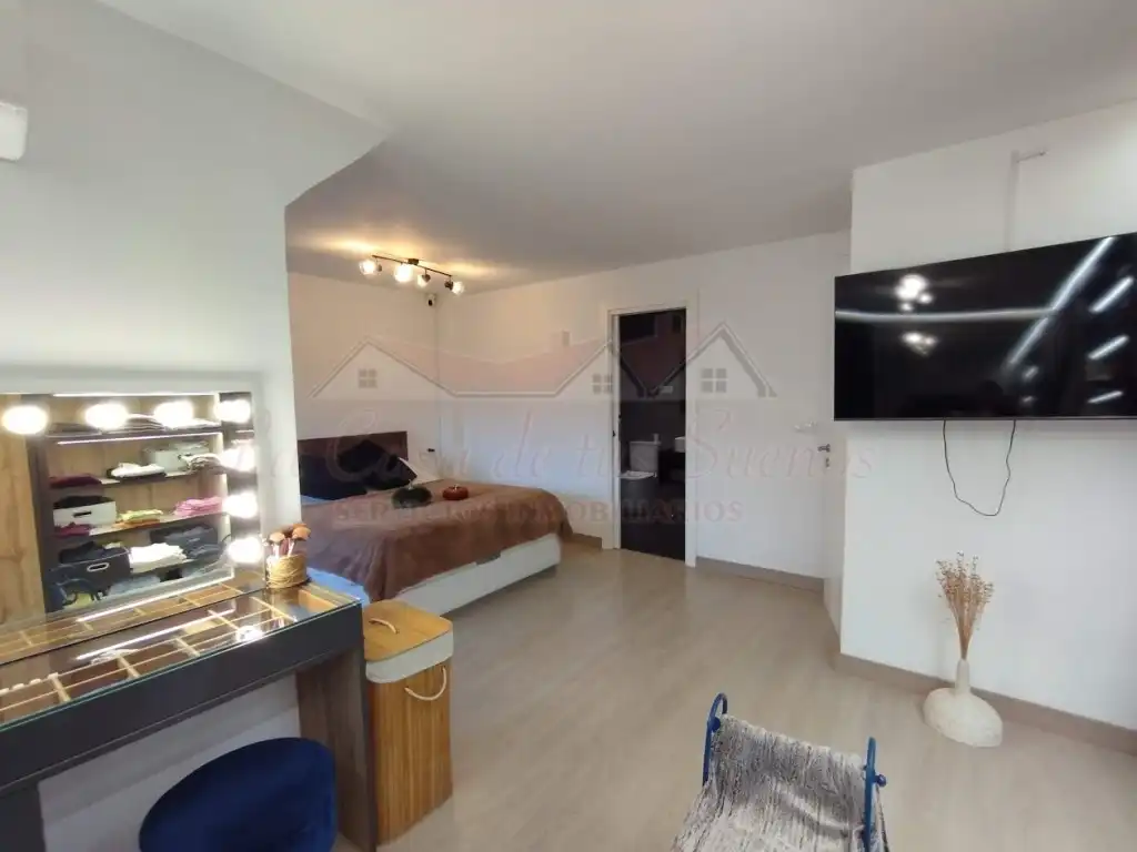 Schlafzimmer von Dachboden zum Verkauf in Elda