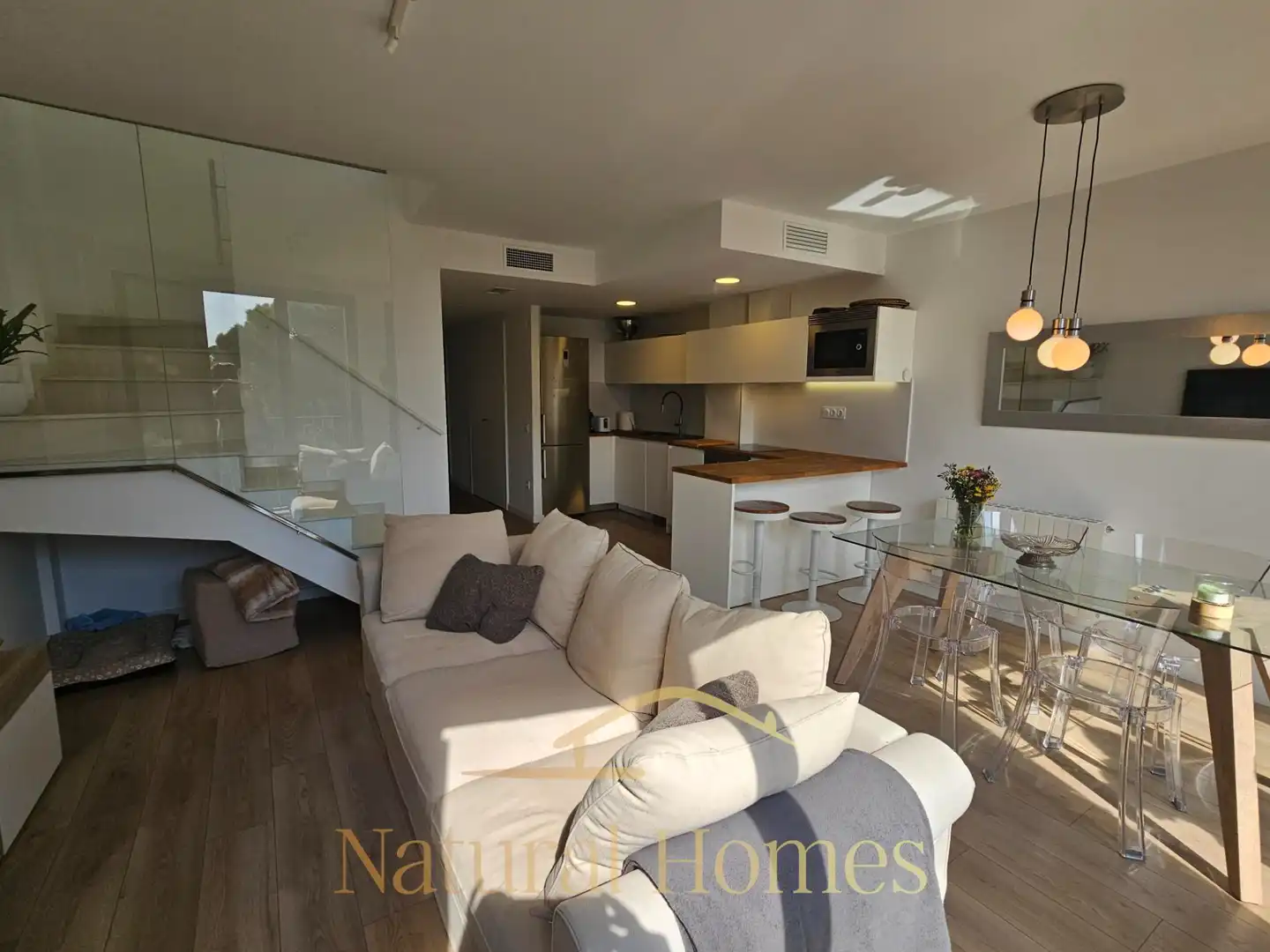 Living room of Duplexes for rent in Caldes d'Estrac  with Air Conditioner, Terrace and Furnished