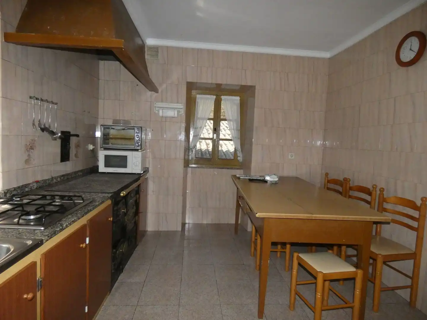 Cuina de Casa o xalet en venda en Valdés - Luarca amb Calefacció