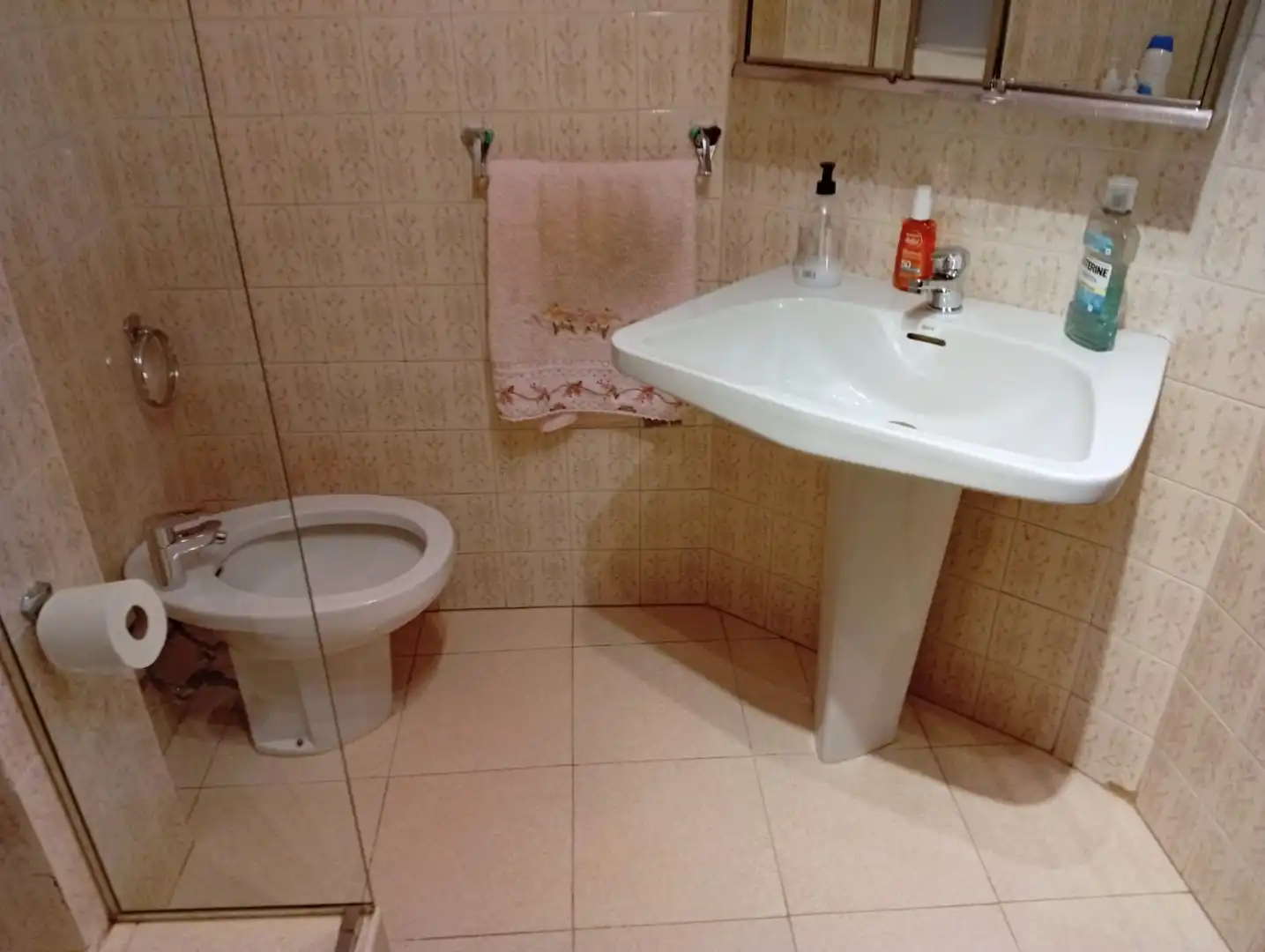 Bathroom of Attic for sale in Oviedo   with Heating, Parquet flooring and Terrace