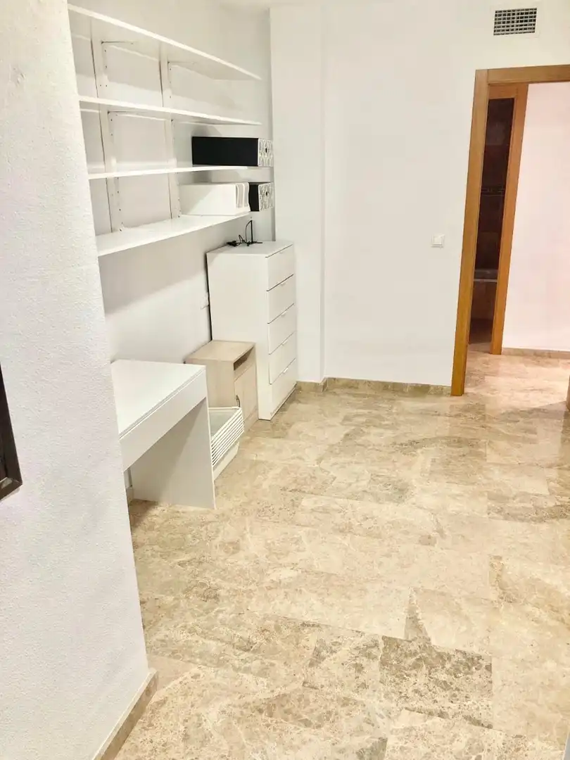 Badezimmer von Wohnungen zur Miete in Sant Joan d'Alacant mit Klimaanlage, Heizung und Möbliert