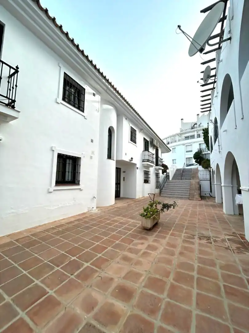 Vista exterior de Apartamento en venta en Mijas con Aire acondicionado, Amueblado y Balcón