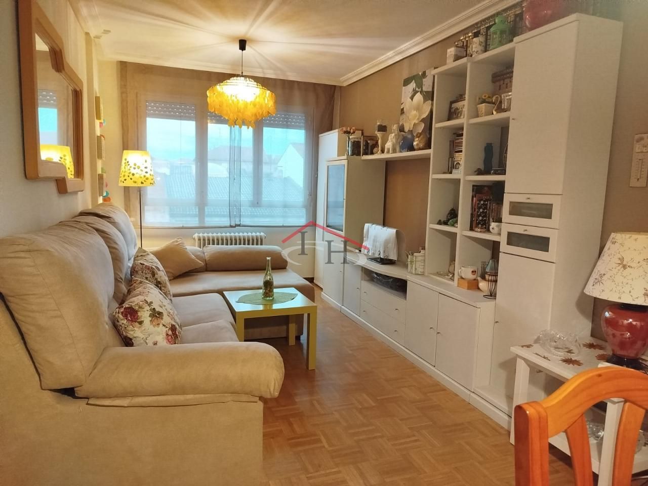 Sala d'estar de Apartament en venda en San Andrés del Rabanedo amb Calefacció, Parquet i Terrassa
