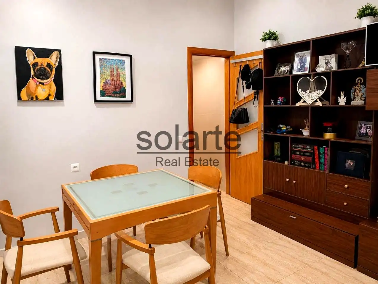 Comedor de Planta baja en venta en Barcelona con Aire acondicionado