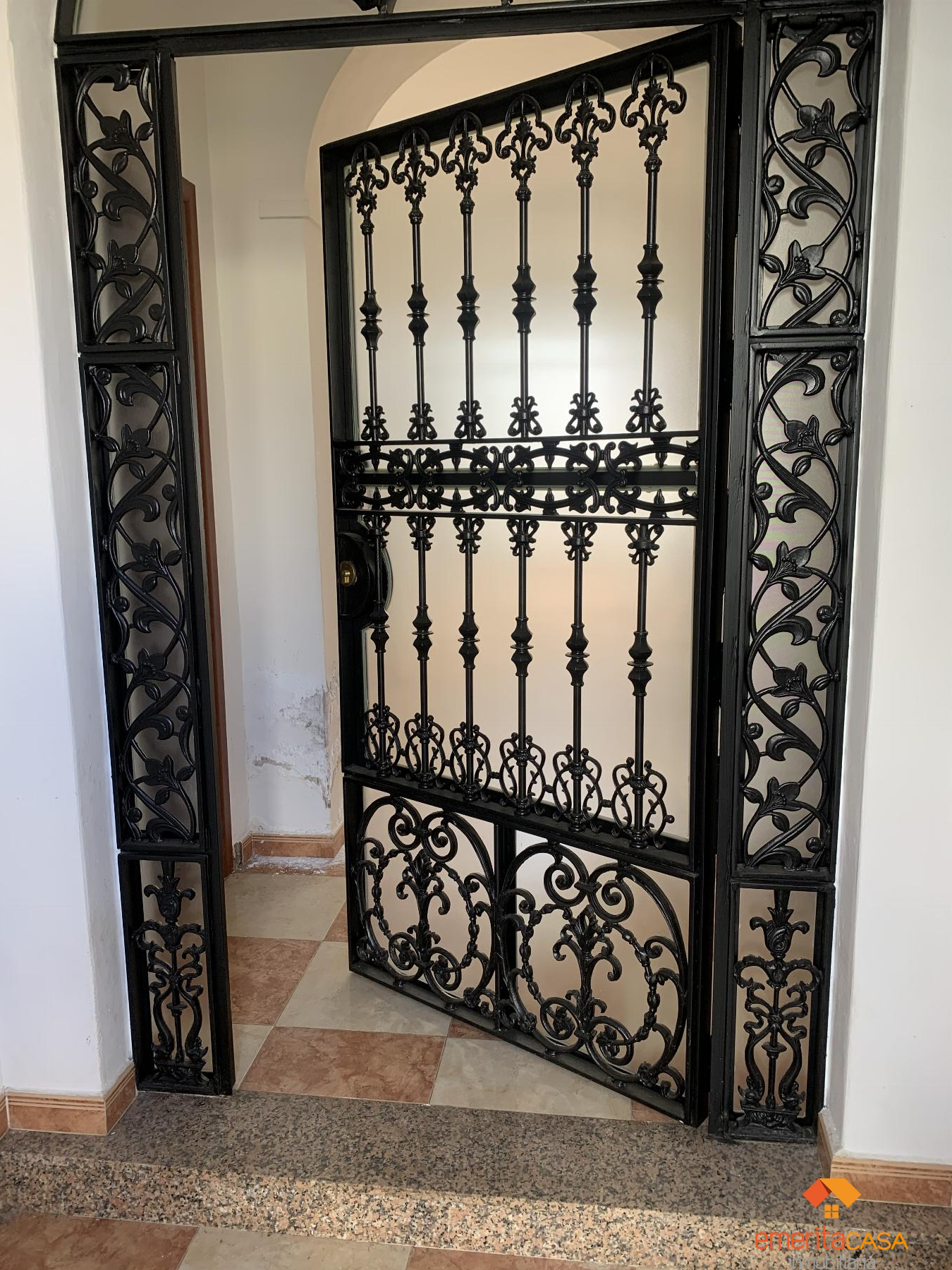 House or chalet for sale in Almendralejo