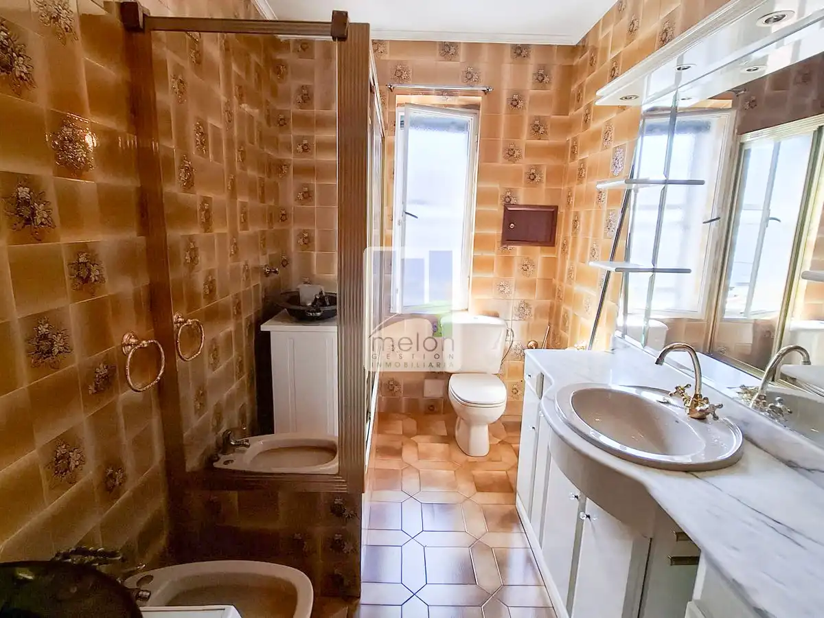 Baño de Piso en venta en Burgos con Trastero