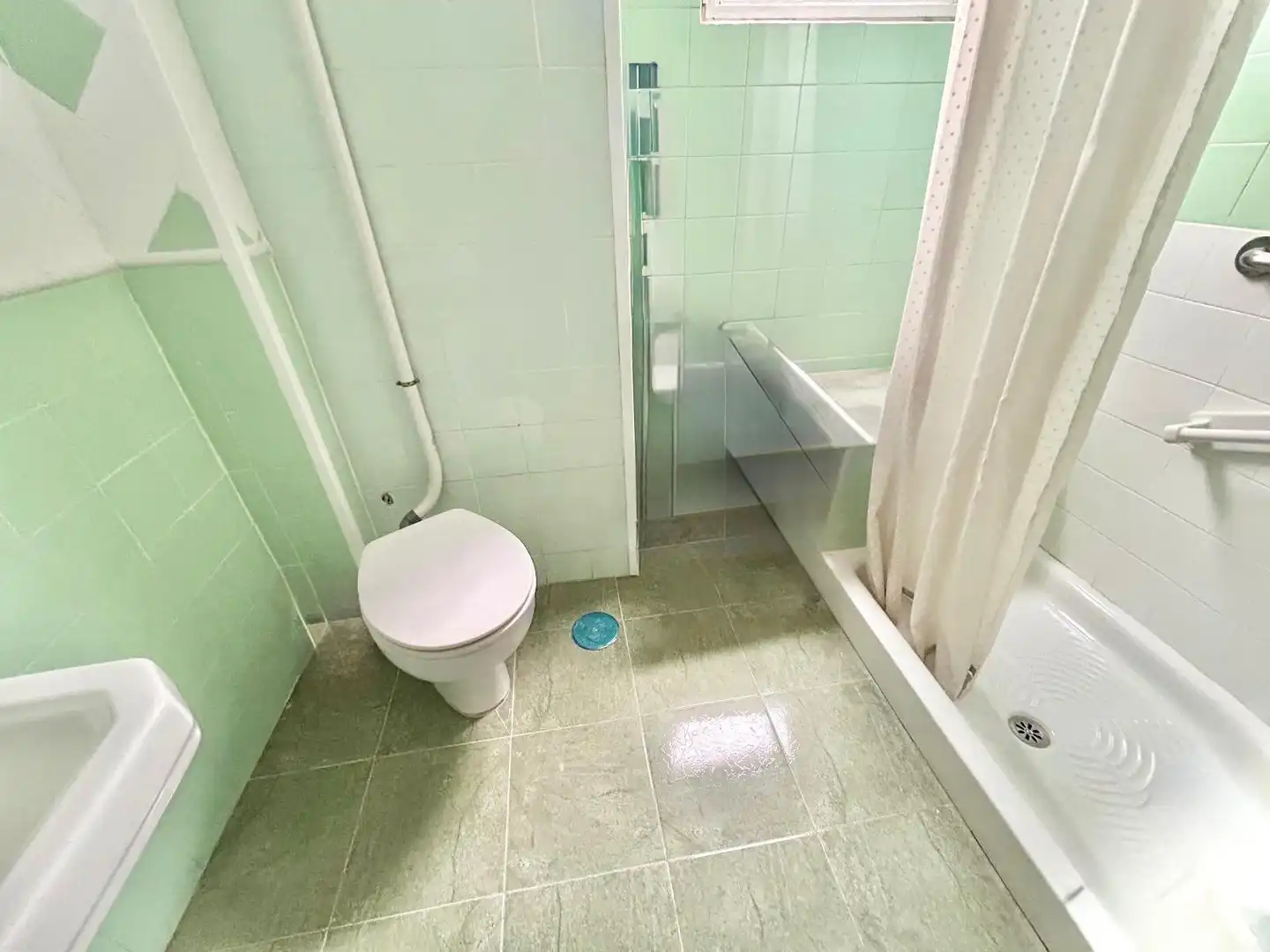 Baño de Piso en venta en Orihuela con Balcón