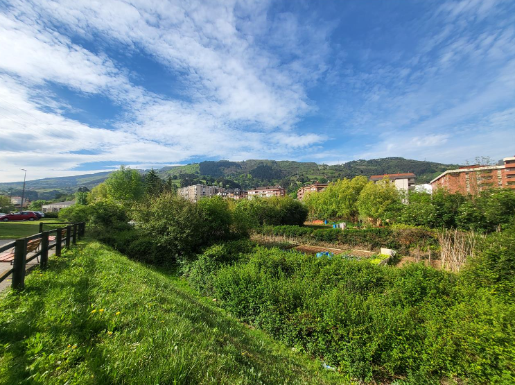 Vista exterior de Residencial en venda en Valle de Trápaga-Trapagaran