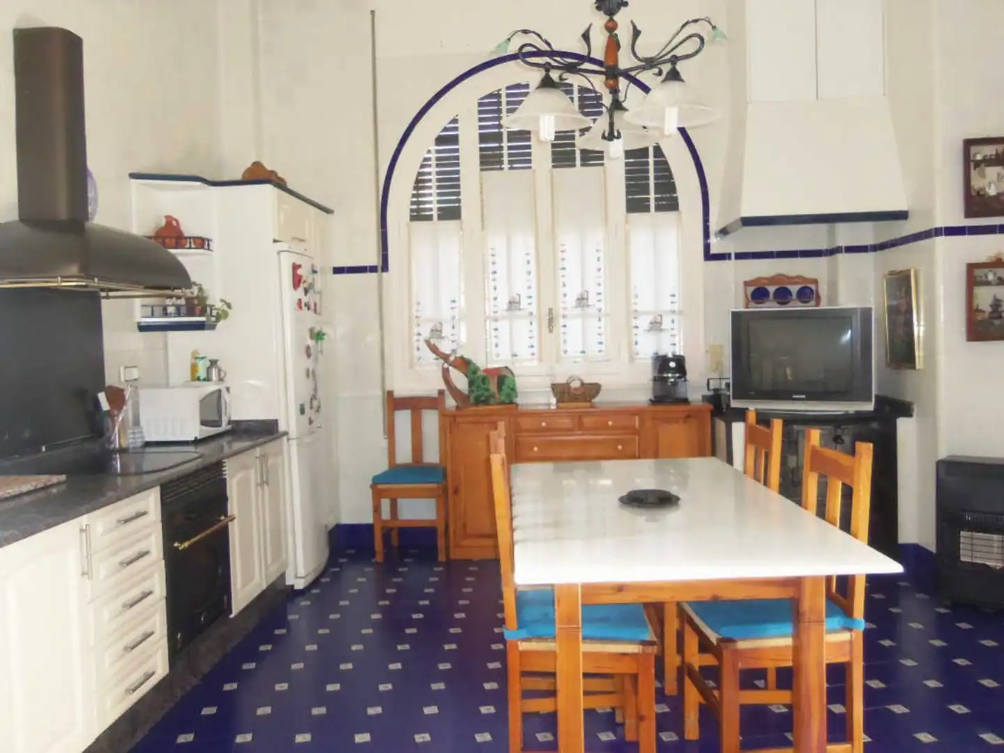Haus mit Pool zum Verkauf in Avenida Perez Galdos 10, imagen 11