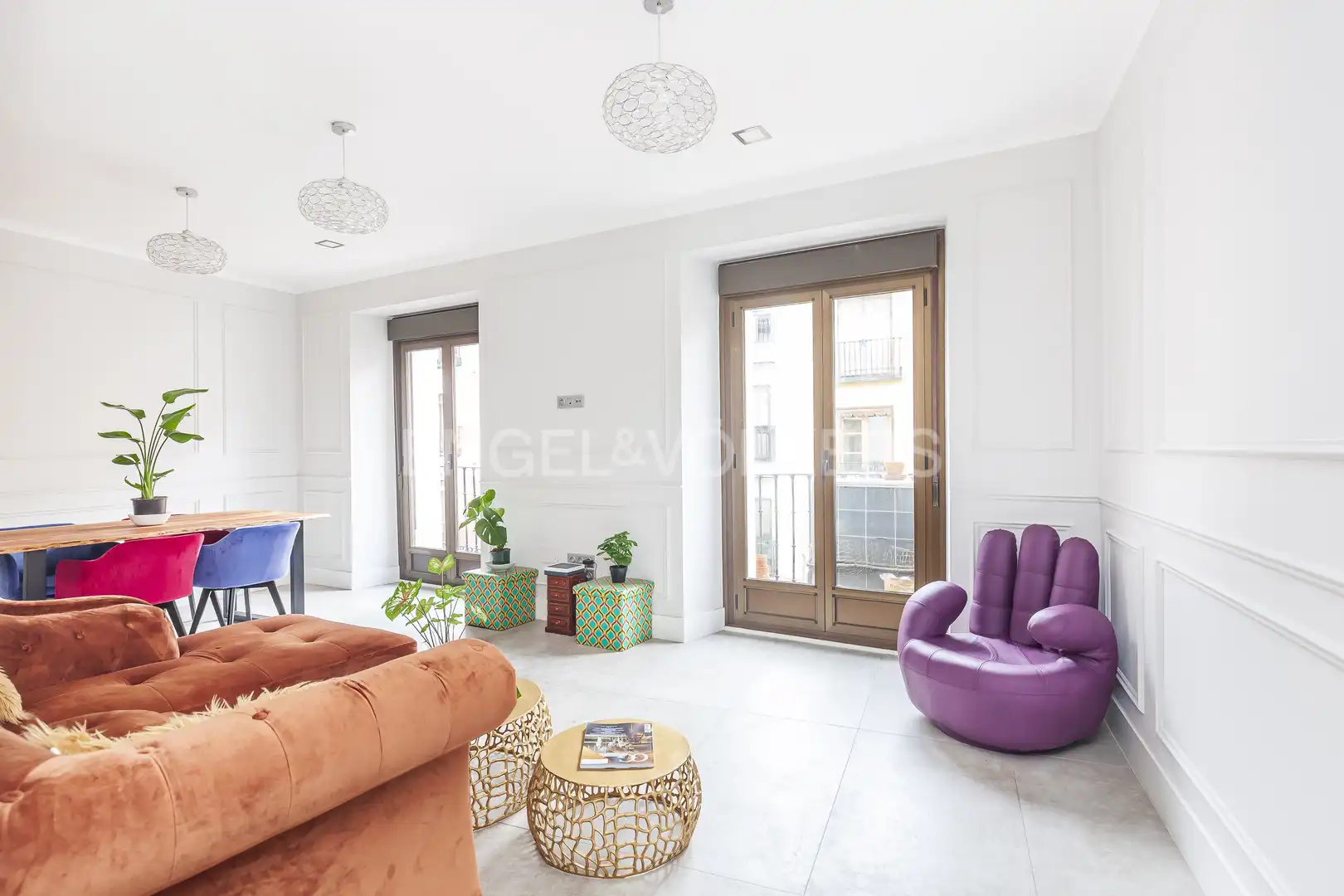 Living room of Flat for rent in Madrid  with Air Conditioner, Heating and Furnished