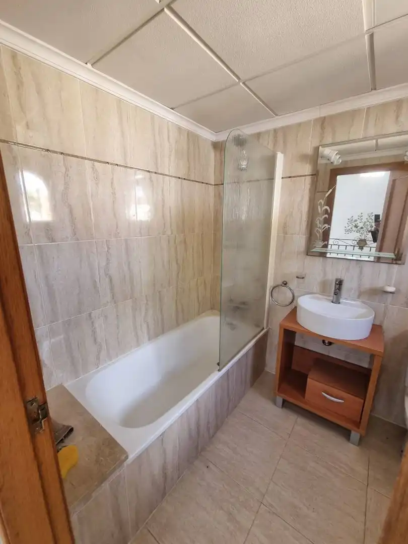 Badezimmer von Haus oder Chalet zur Miete in Guardamar del Segura mit Heizung, Terrasse und Abstellraum