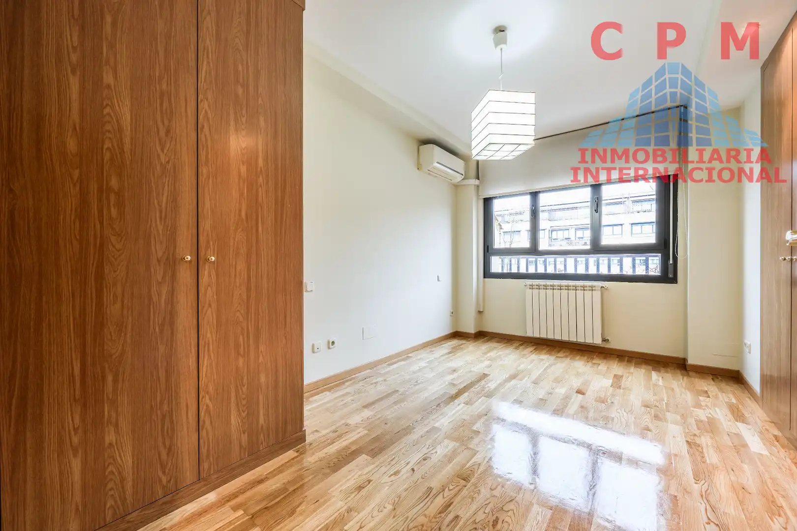 Bedroom of Duplexes for rent in Madrid  with Air Conditioner, Heating and Parquet flooring