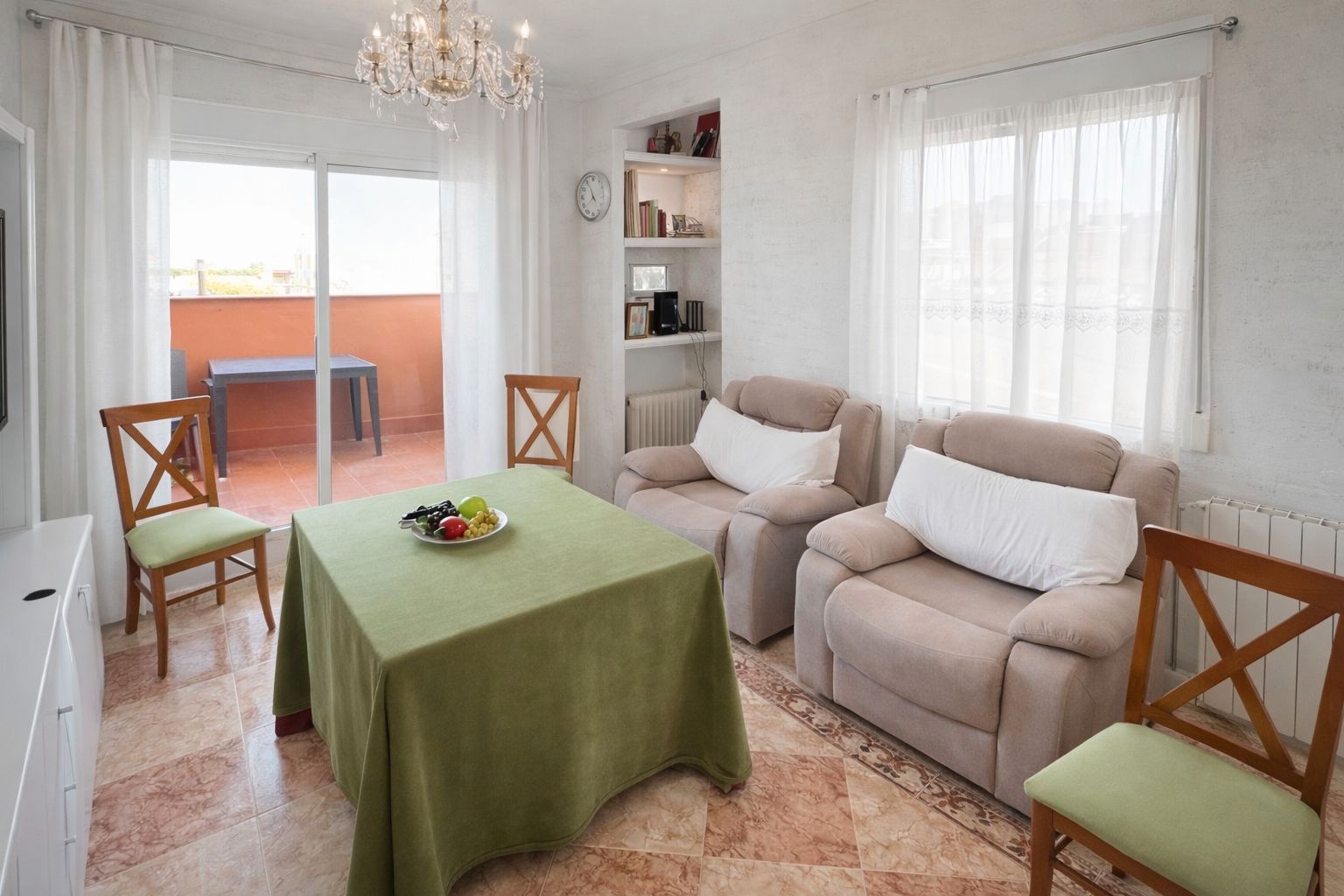 Sala de estar de Piso en venta en Málaga Capital con Terraza y Amueblado