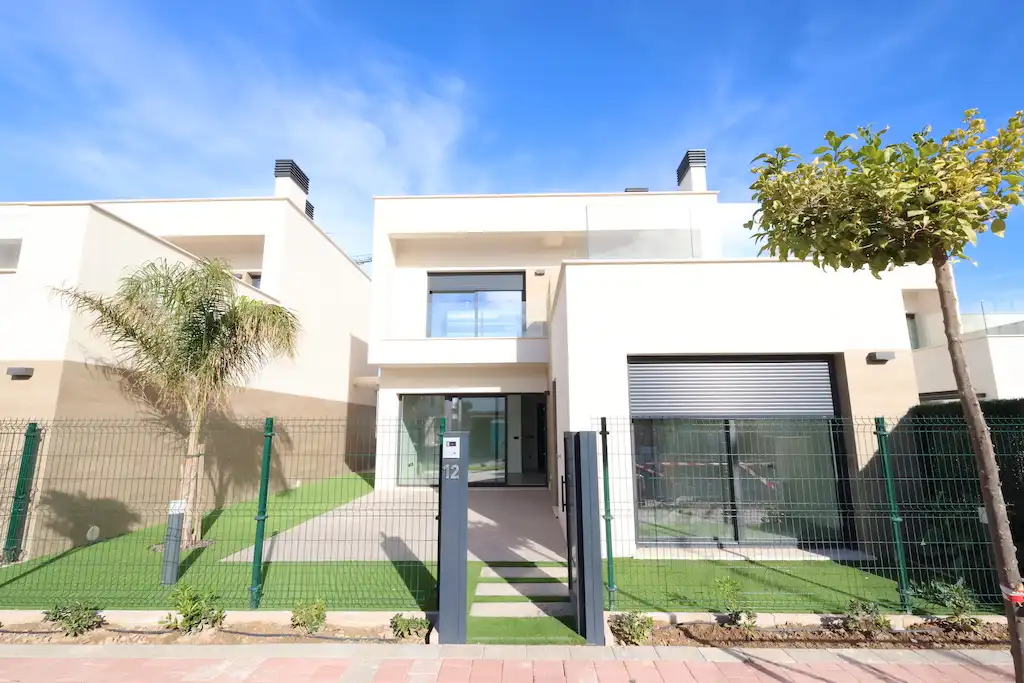 Exterior view of Houses for sale in Torre-Pacheco  with Air Conditioner, Heating and Terrace