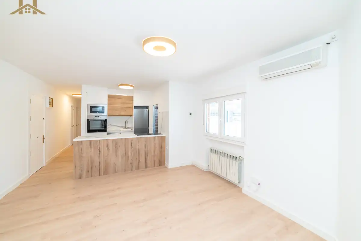 Kitchen of Flat for sale in Pozuelo de Alarcón  with Air Conditioner and Heating