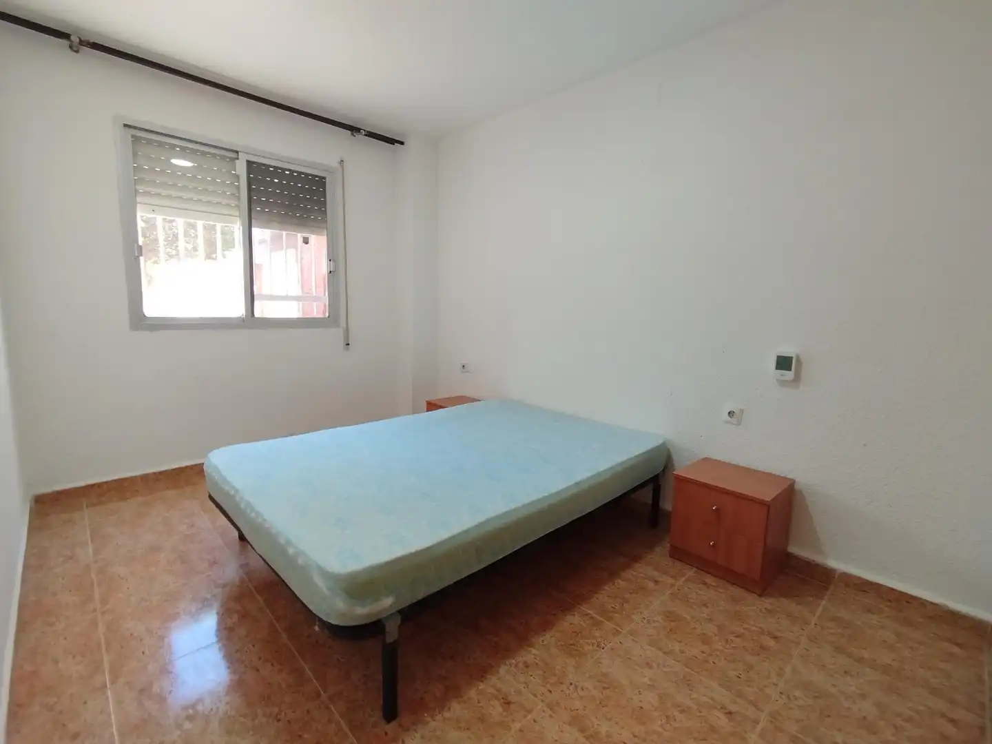 Habitación de Piso en venta en Elda