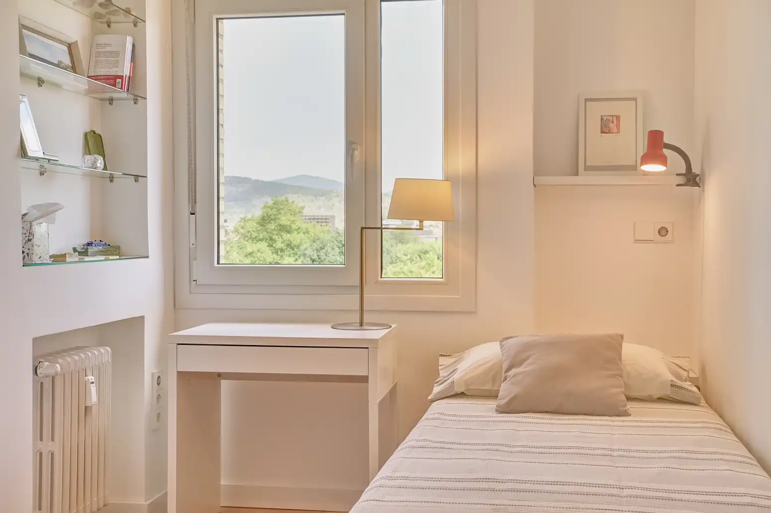 Bedroom of Flat for sale in  Pamplona / Iruña  with Heating and Parquet flooring