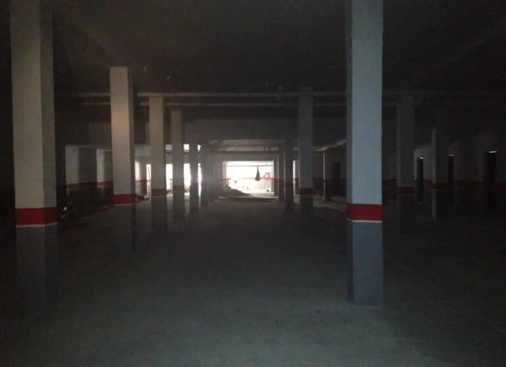 Einzelparkplatz zum Verkauf in Poligono San Jorge, imagen 2