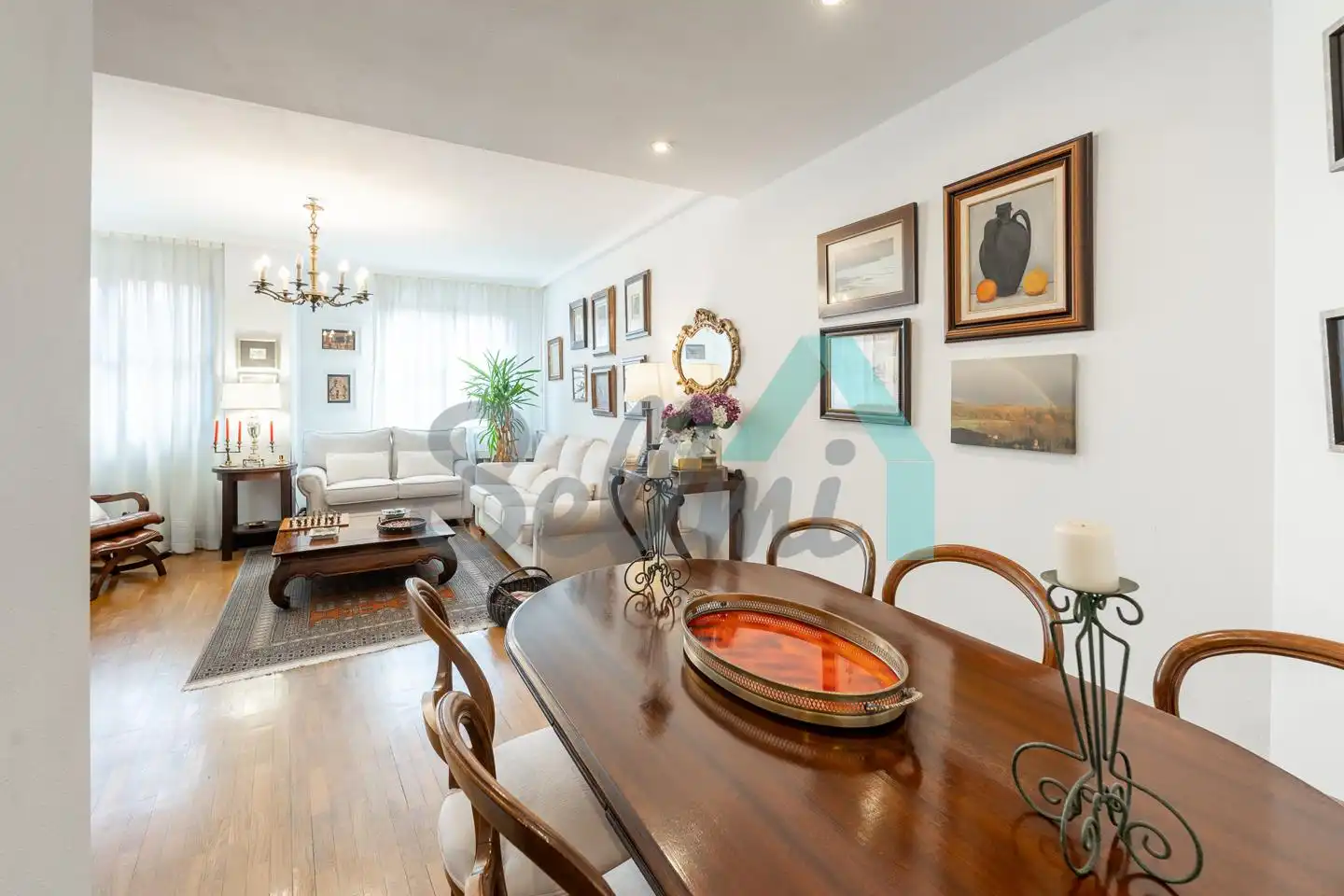 Wohnzimmer von Maisonette zum Verkauf in Oviedo  mit Heizung, Parkett und Terrasse