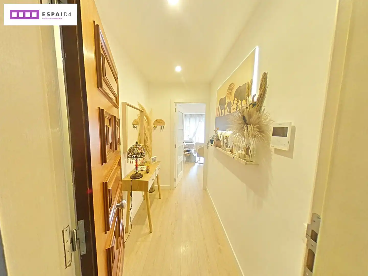 Flat with terrace for sale in Carrer de Sant Salvador