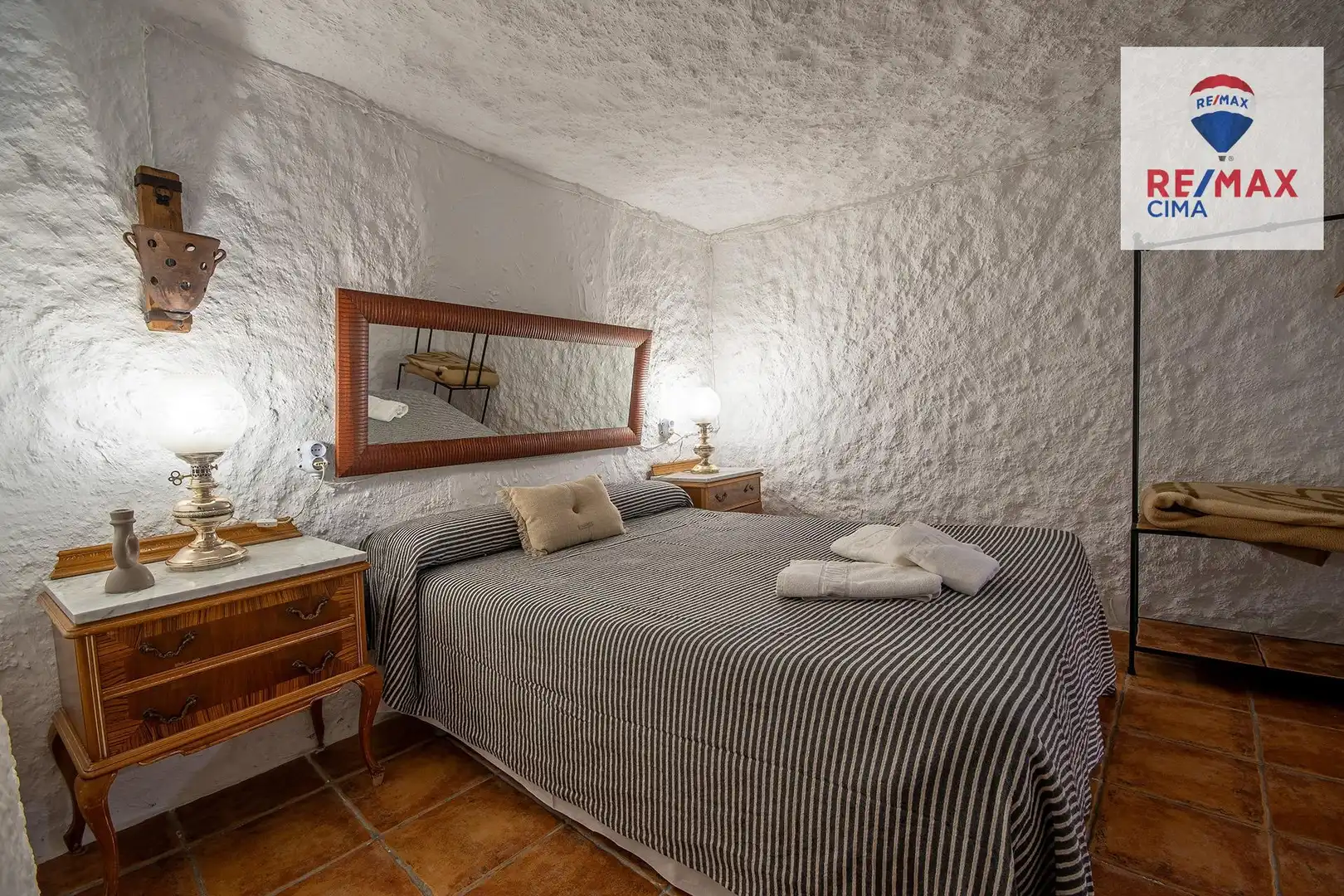 Casa o chalet en venta en Calle Cortijo del Cura, 53, 18840, Granada, Galera