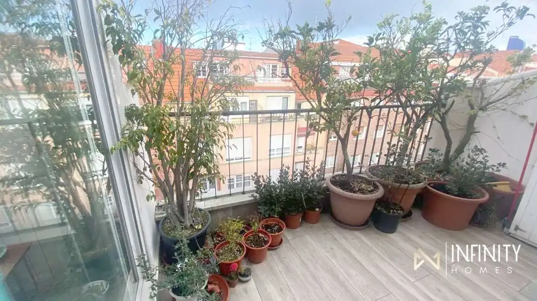 Terraza de Piso de alquiler en Bilbao  con Calefacción y Terraza