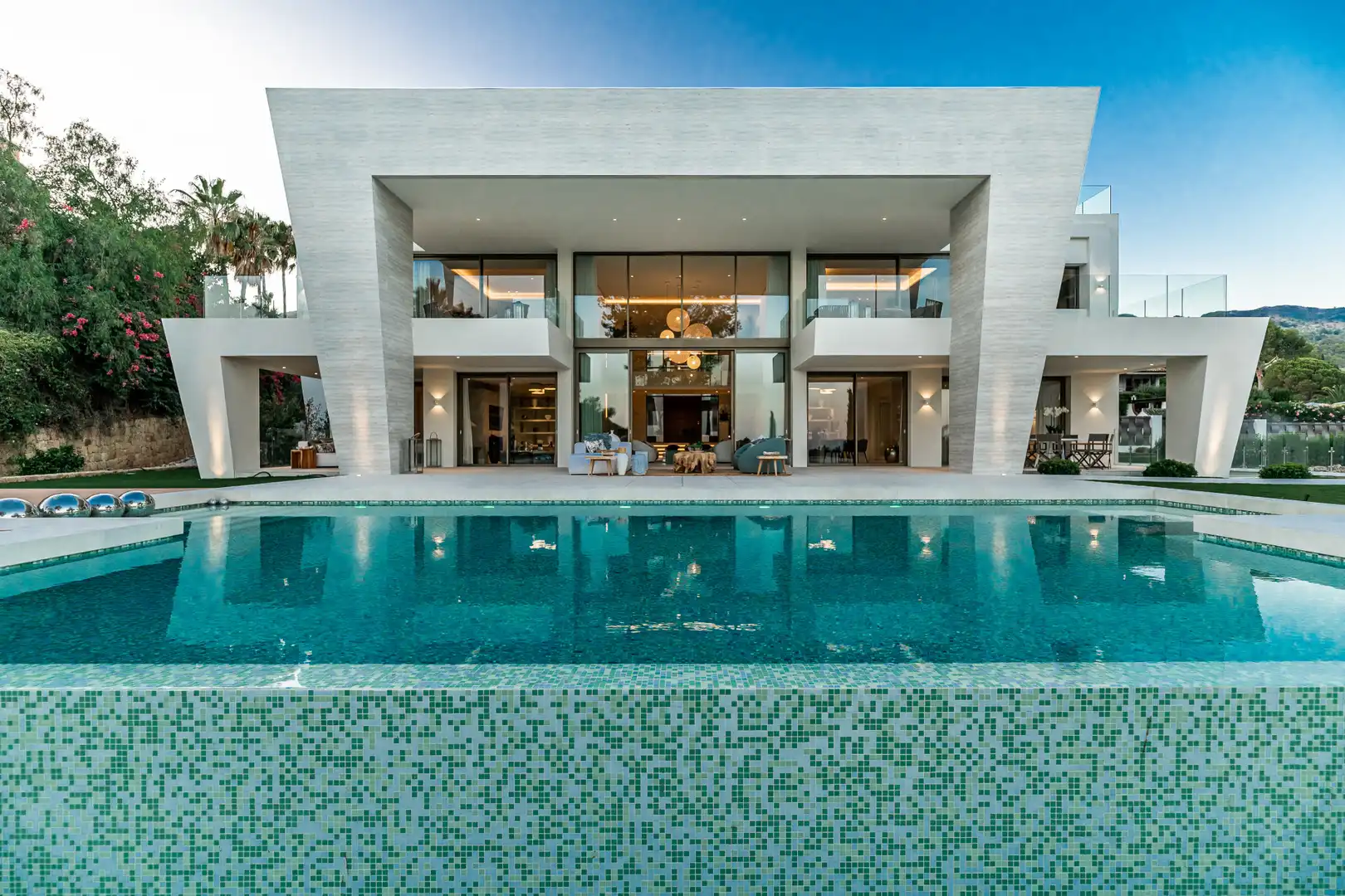 Casa con piscina in vendita a Milla de Oro