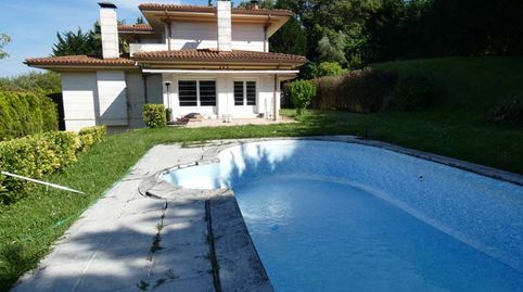 Venta de chalet individual con piscina en La Bilbaina, imagen 4
