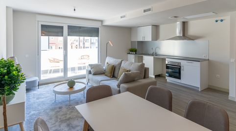 Photo 3 of Flat for rent in Calle del Marqués de Viana, 82, Valdeacederas, Madrid