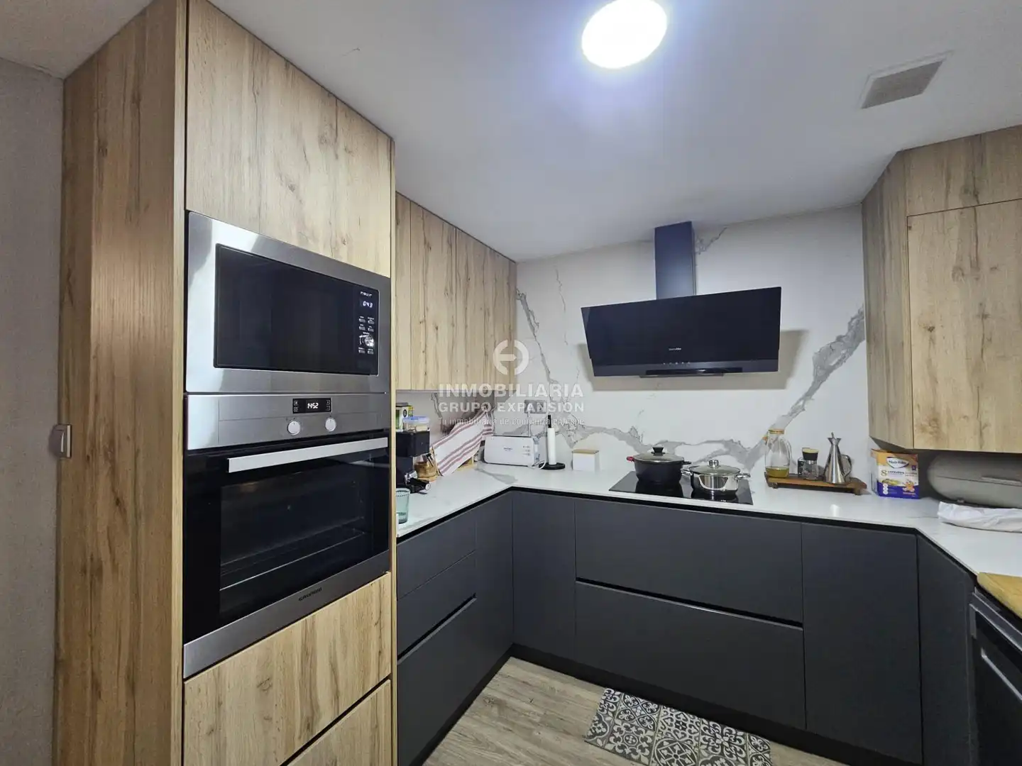 Küche von Wohnung zum Verkauf in Aspe mit Klimaanlage, Heizung und Privatgarten
