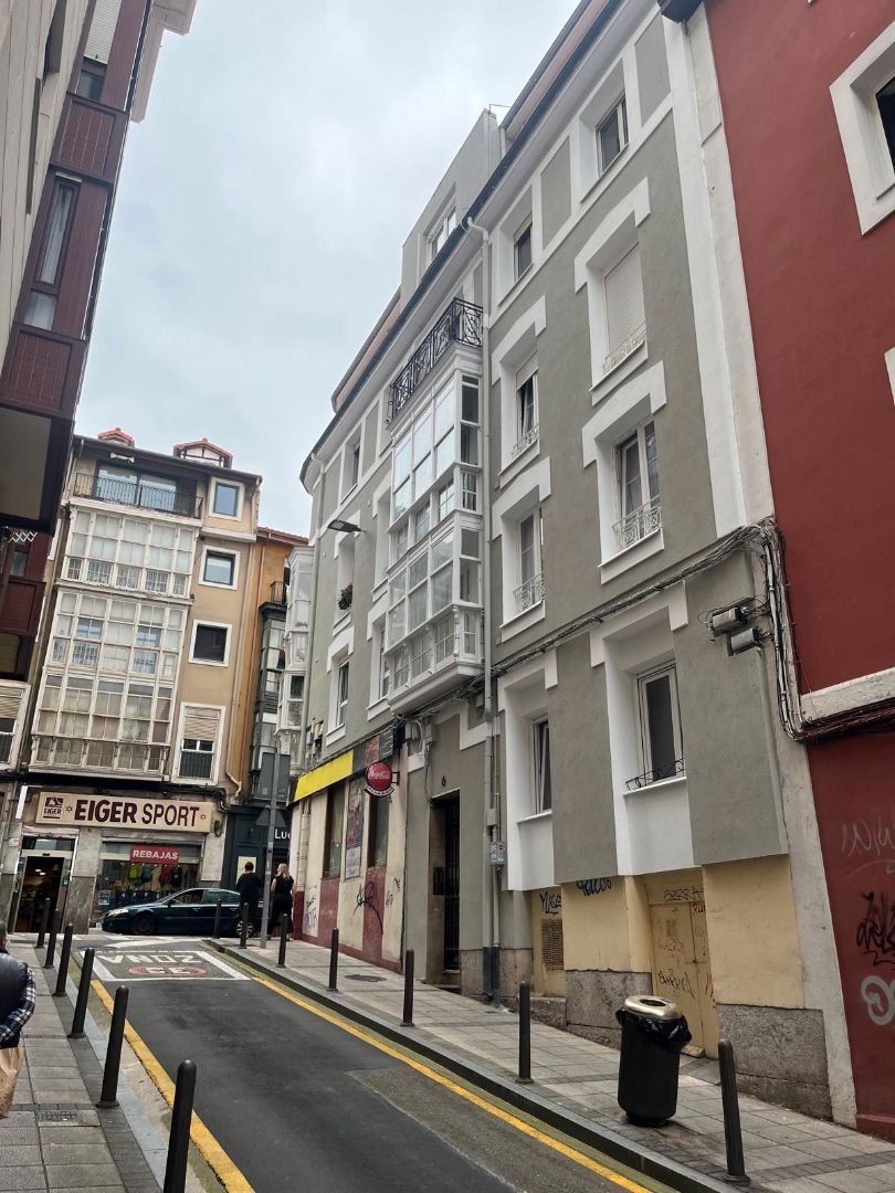 Vista exterior de Pis en venda en Santander amb Traster, Forn i Balcó