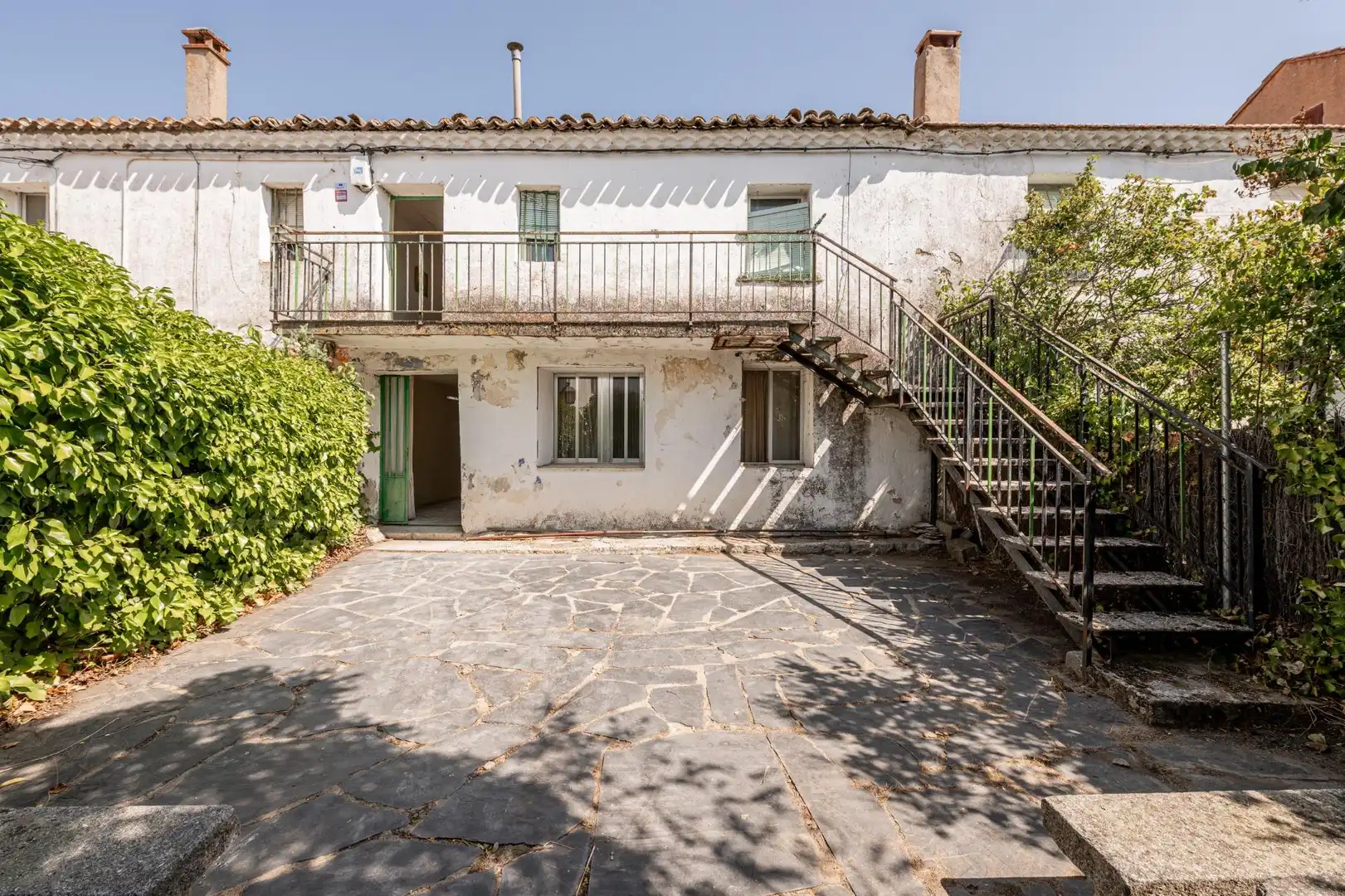 Vista exterior de Casa o chalet en venta en Santa María de la Alameda con Terraza