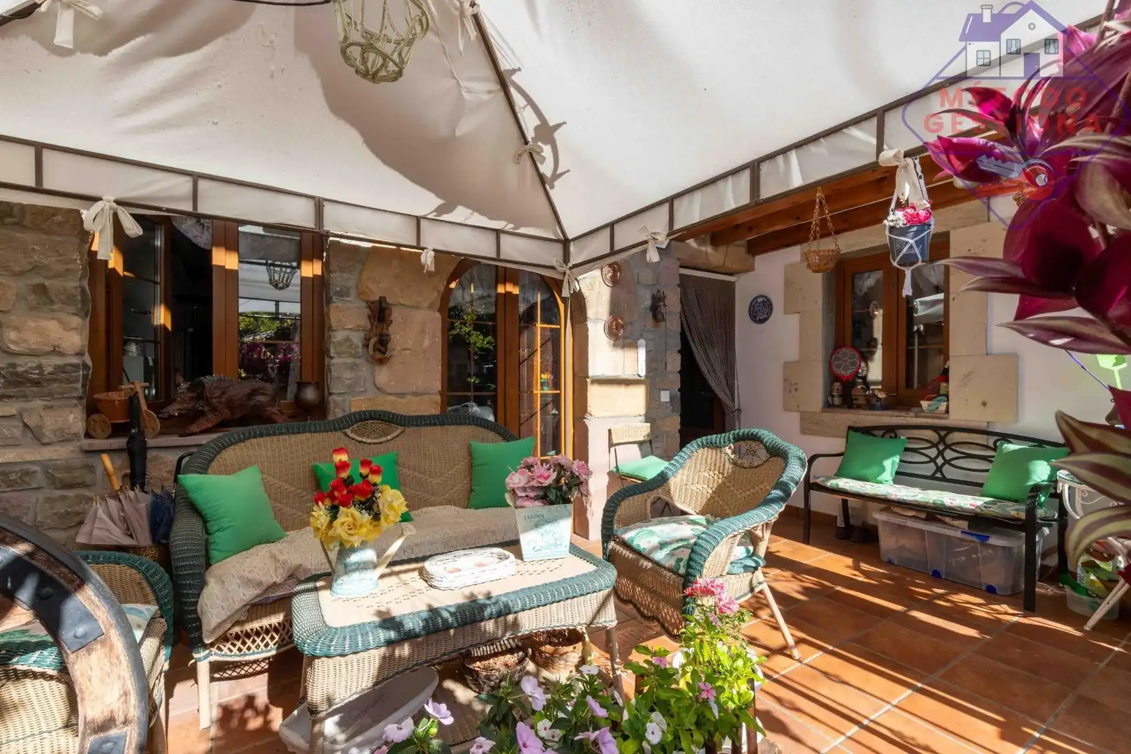 Terraza de Casa o chalet en venta en Cabuérniga con Calefacción, Terraza y Balcón