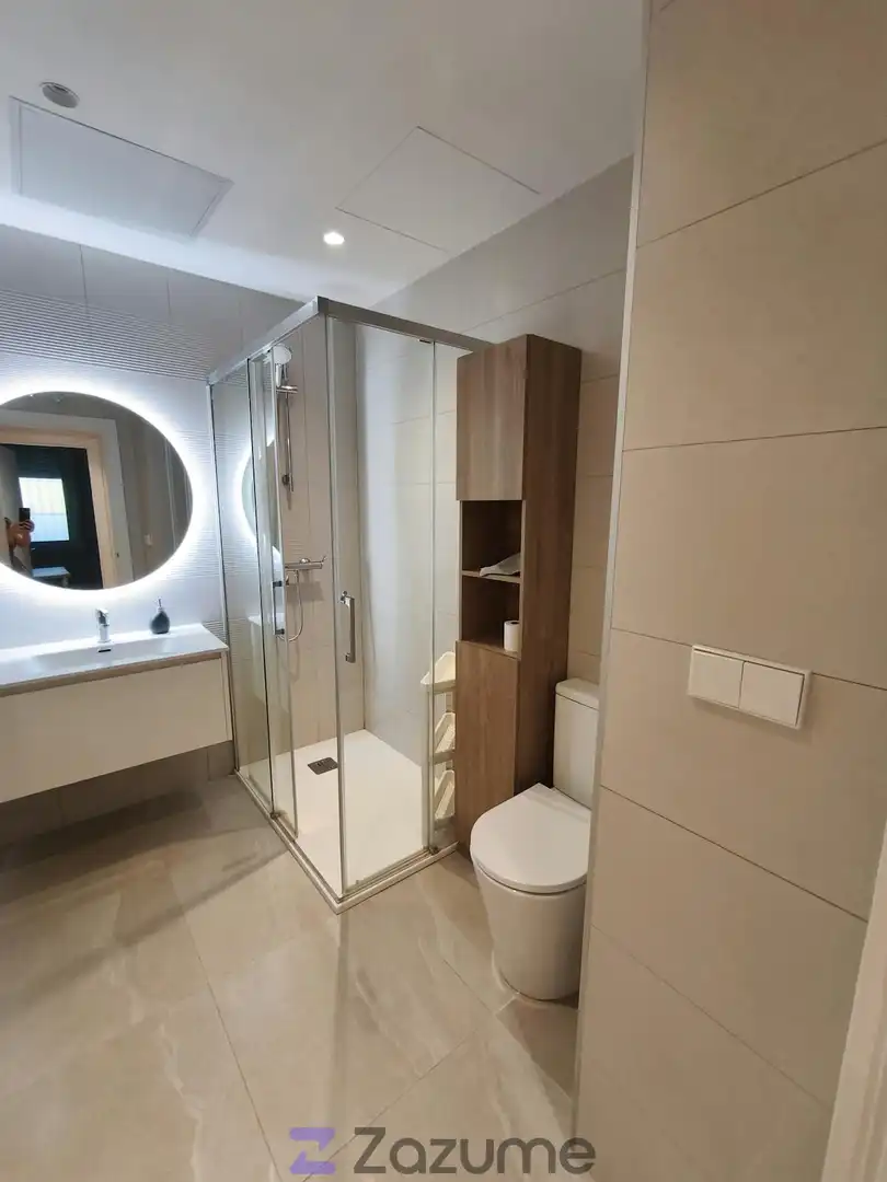 Bathroom of Flat for rent in Torrejón de Ardoz  with Air Conditioner, Heating and Furnished