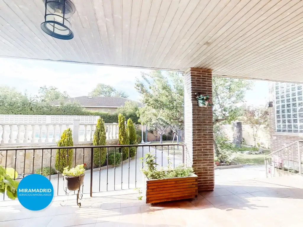Terraza de Casa o chalet en venta en Torrejón del Rey con Piscina