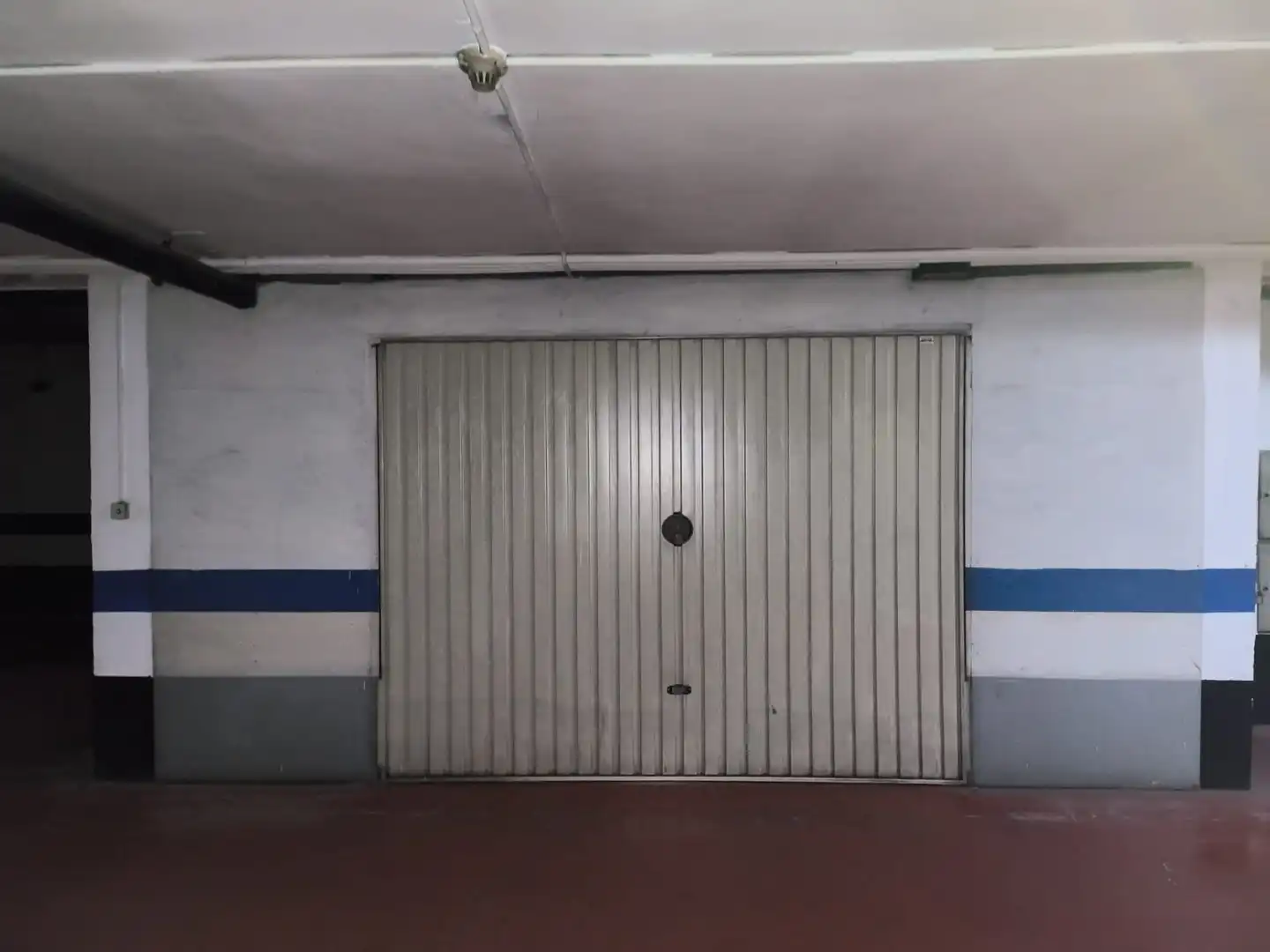 Aparcament de Casa adosada en venda en Utebo amb Aire condicionat, Calefacció i Jardí privat
