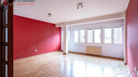 Foto 4 de Piso en venta en Calle Lasaga Larreta, Centro, Torrelavega