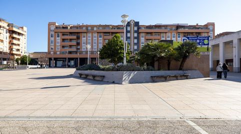 Foto 4 de Piso en venta en Plaza Ciudad de Los Cármenes, San Francisco Javier, Granada Capital