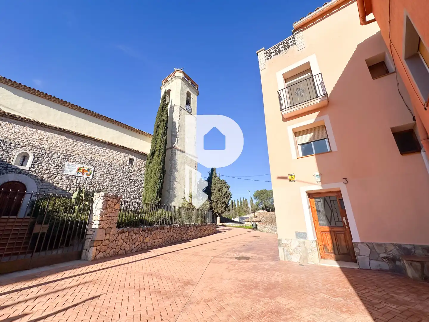 Vista exterior de Casa o xalet en venda en Olesa de Bonesvalls amb Balcó