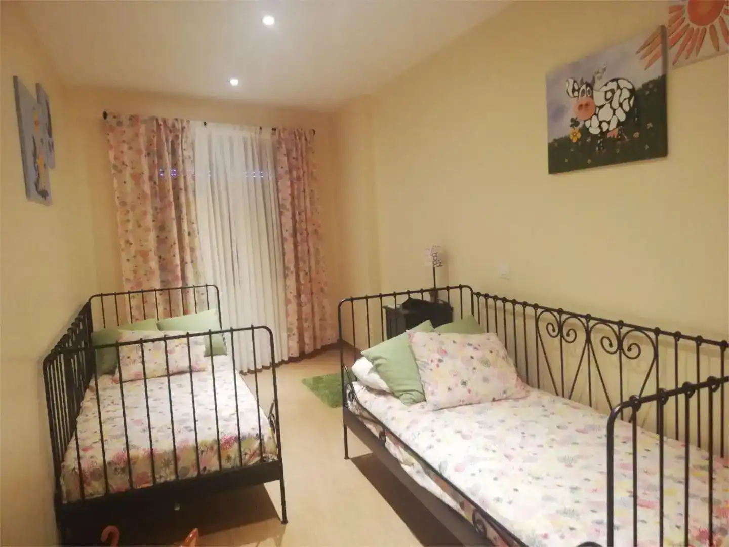 Habitación de Piso en venta en Villa del Campo con Aire acondicionado, Jardín privado y Amueblado