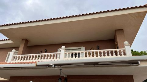 **Descubre el Lujo de Vivir en Mutxamiel: Chalet de Ensueño con Piscina Privada**CHALET INDEPENDIENTE EN VENTA EN MUTXAMIEL, imatge 3