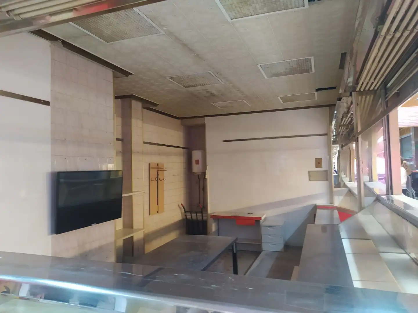 Local comercial en venta en Calle de la Constitución, imagen 4