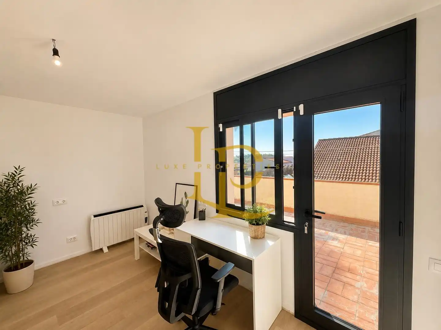 Houses for sale in Castellnou - Can Mir - Can Solà