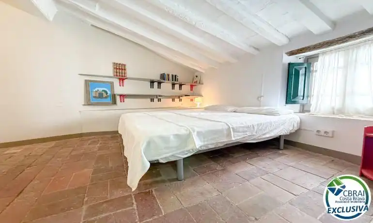 Houses for sale in Espolla, Girona