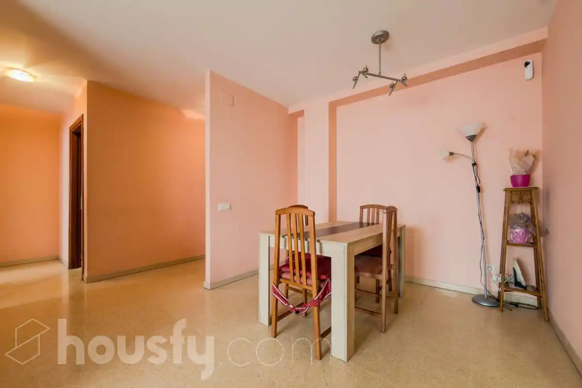 Comedor de Piso en venta en Barcelona con Terraza