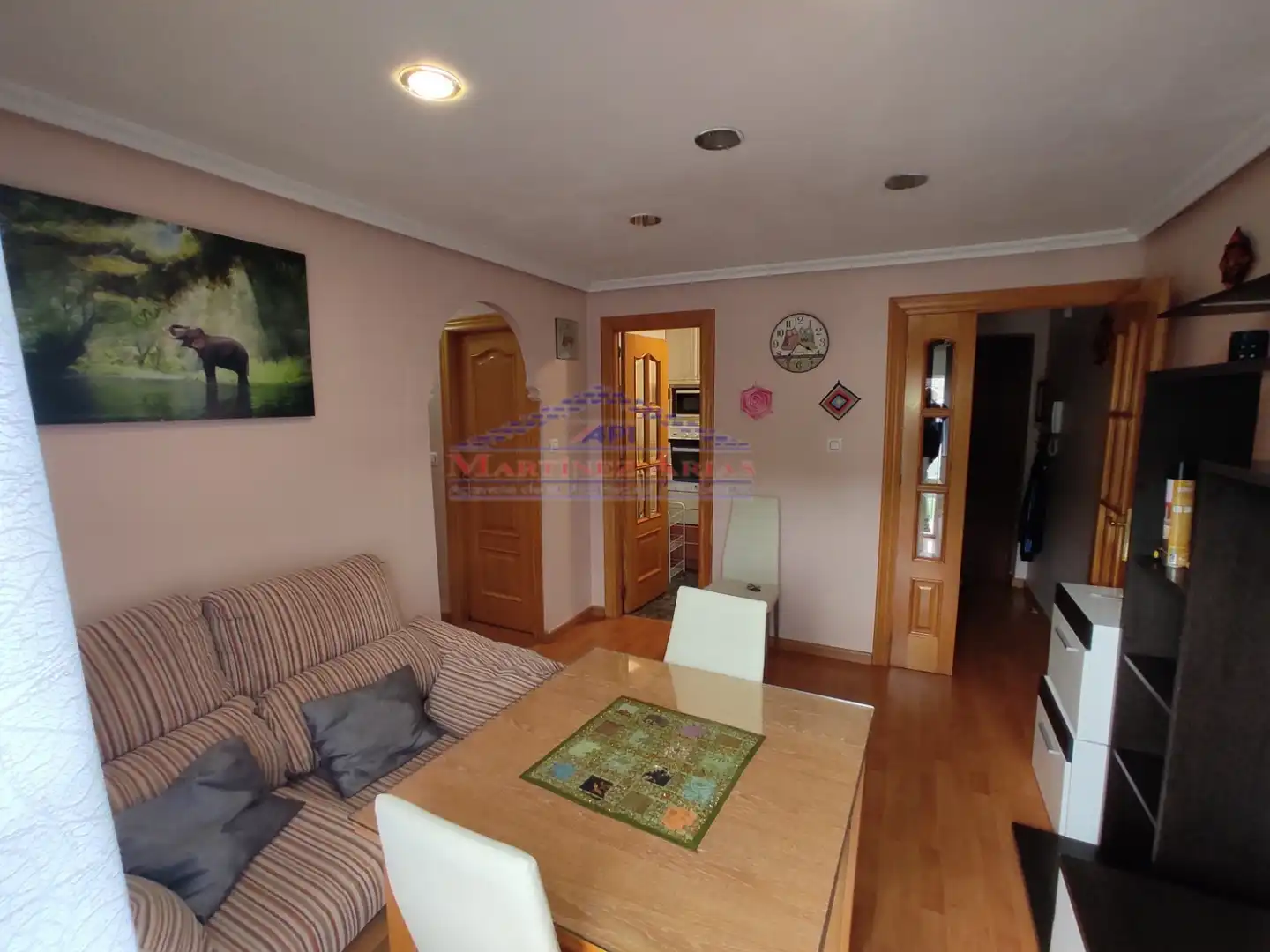 Piso en venta en Jaén con Parquet, Amueblado y Balcón