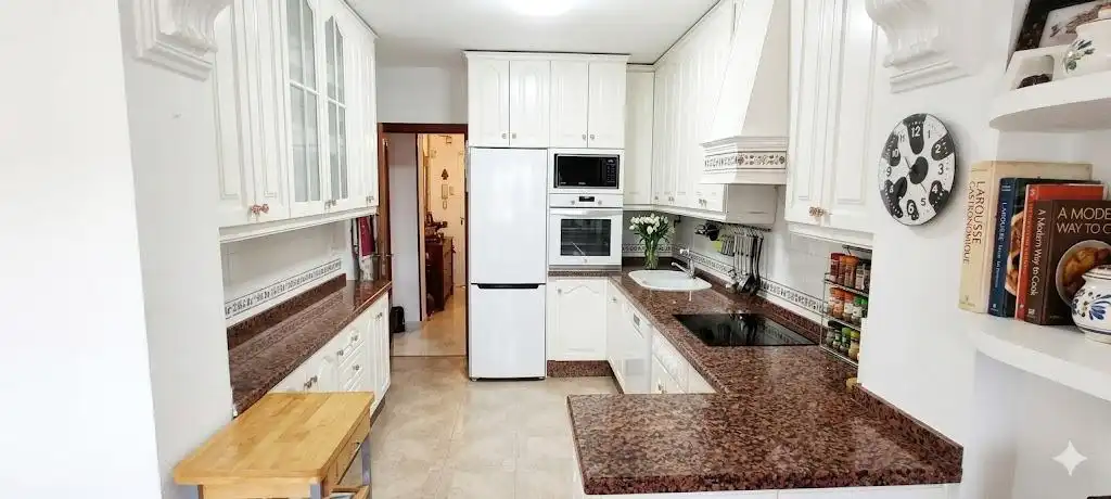 Küche von Einfamilien-Reihenhaus zum Verkauf in Algeciras mit Terrasse und Balkon